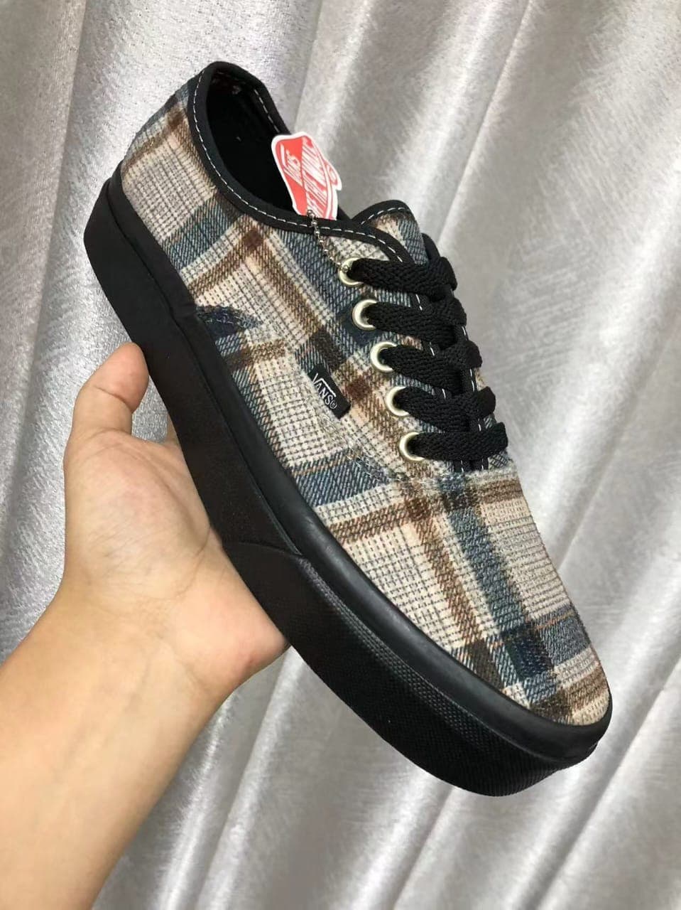 plaidblack.jpg